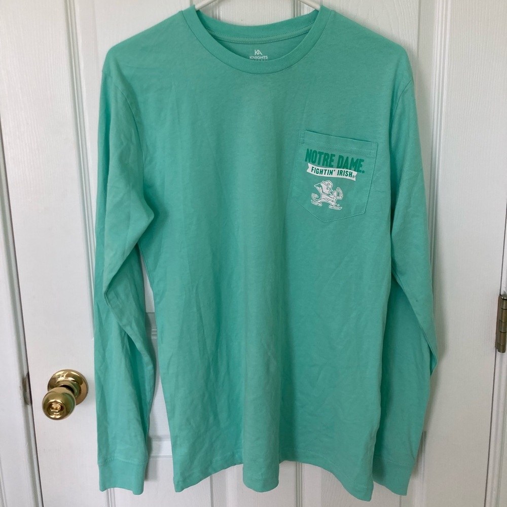 Notre Dame Long Sleeve Green Graphic T-shirt Size Small